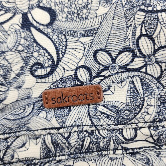 Sakroots Artist Circle Crossbody Bag Floral Print 11x10 Shoulder Purse NWOT - Picture 2 of 12